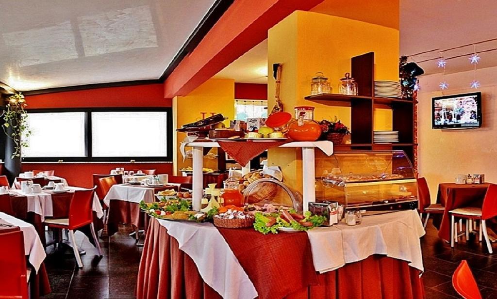 Hotel Savoia Lignano Sabbiadoro Ngoại thất bức ảnh