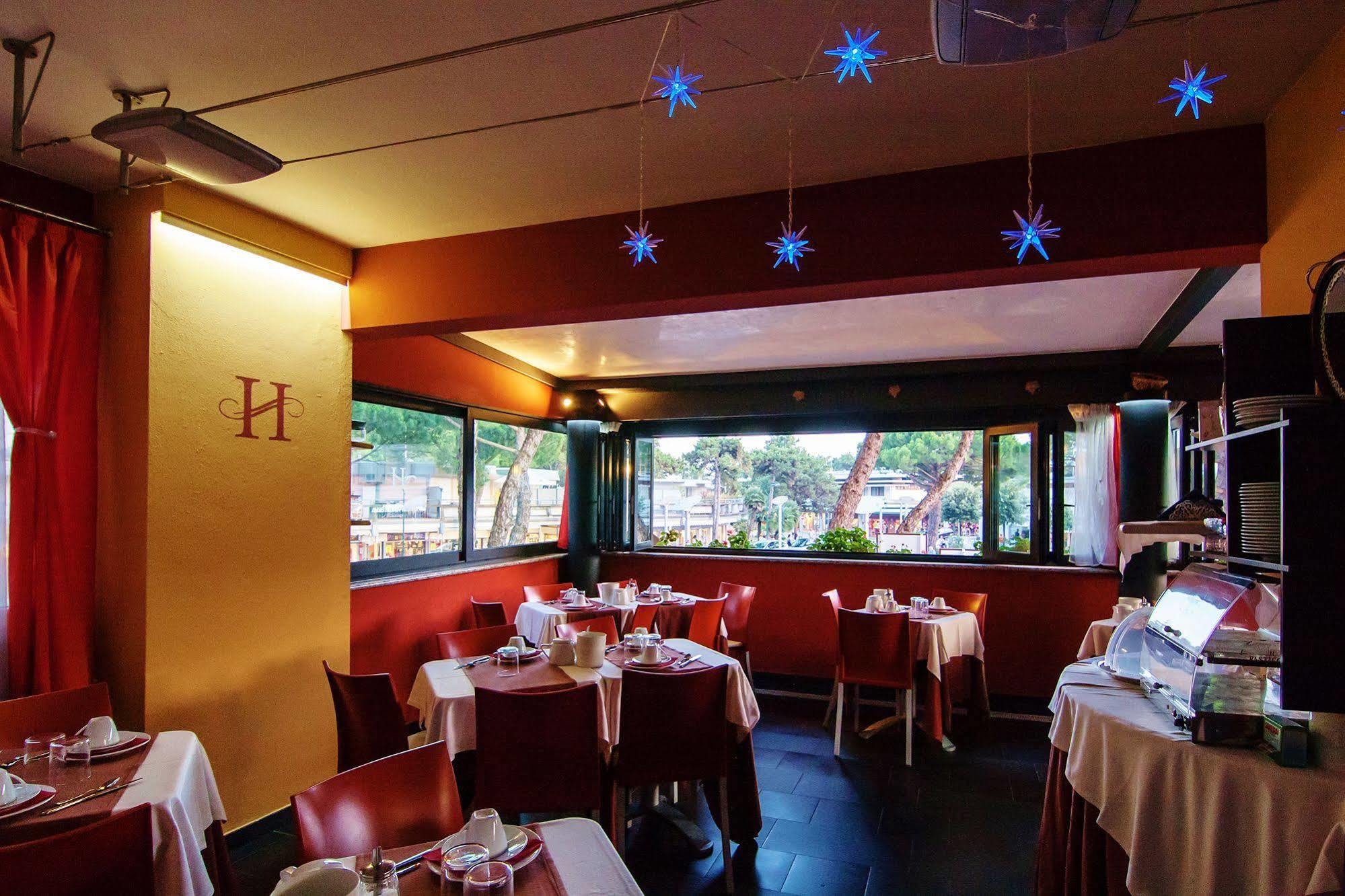 Hotel Savoia Lignano Sabbiadoro Ngoại thất bức ảnh
